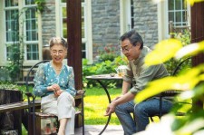 台山坦言带老伴游遍中国(我和老伴去旅游)