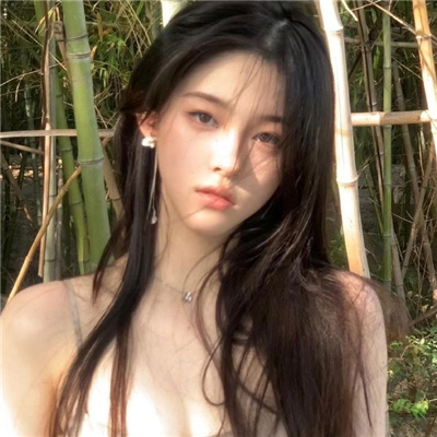 台山与商务伴游共进晚餐，愉快的营业会谈起头了