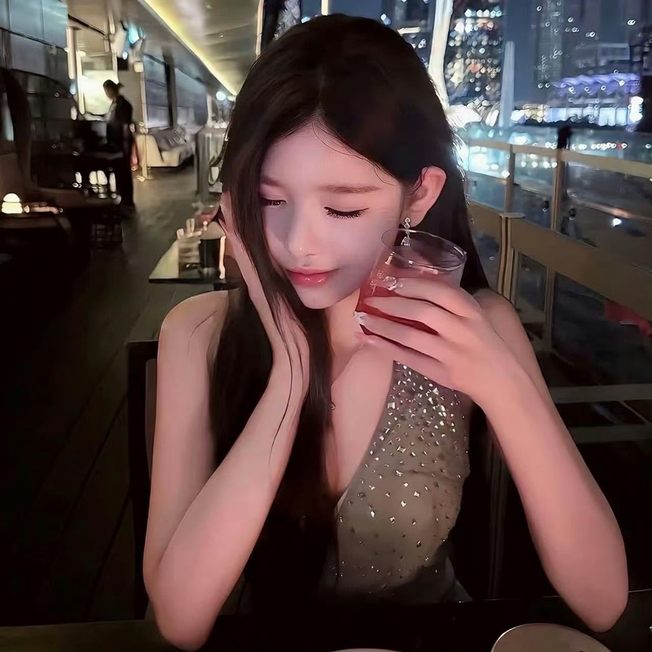 台山伴游女生夏语冰的资料