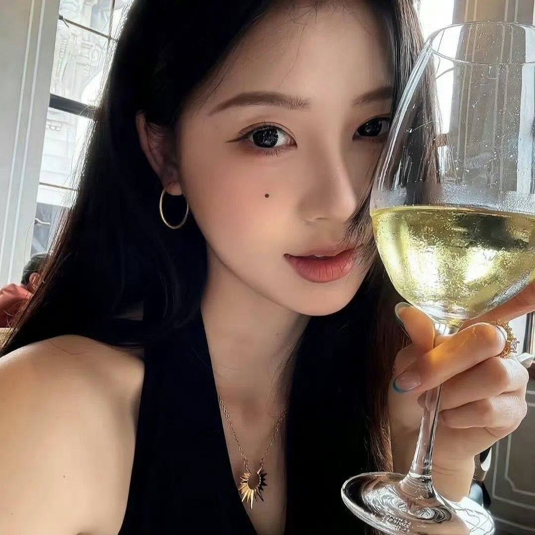 台山伴游女生 | 张诗涵的资料